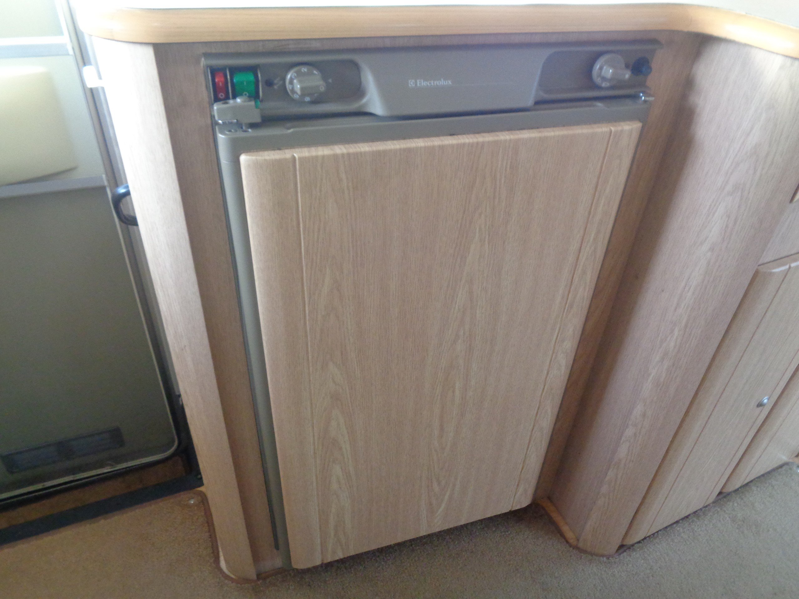 Used 2003 Autocruise Starquest EL 2 Berth Peugeot Boxer for sale in